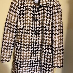 Worthington Houndstooth Trench Coat in Black and Tan